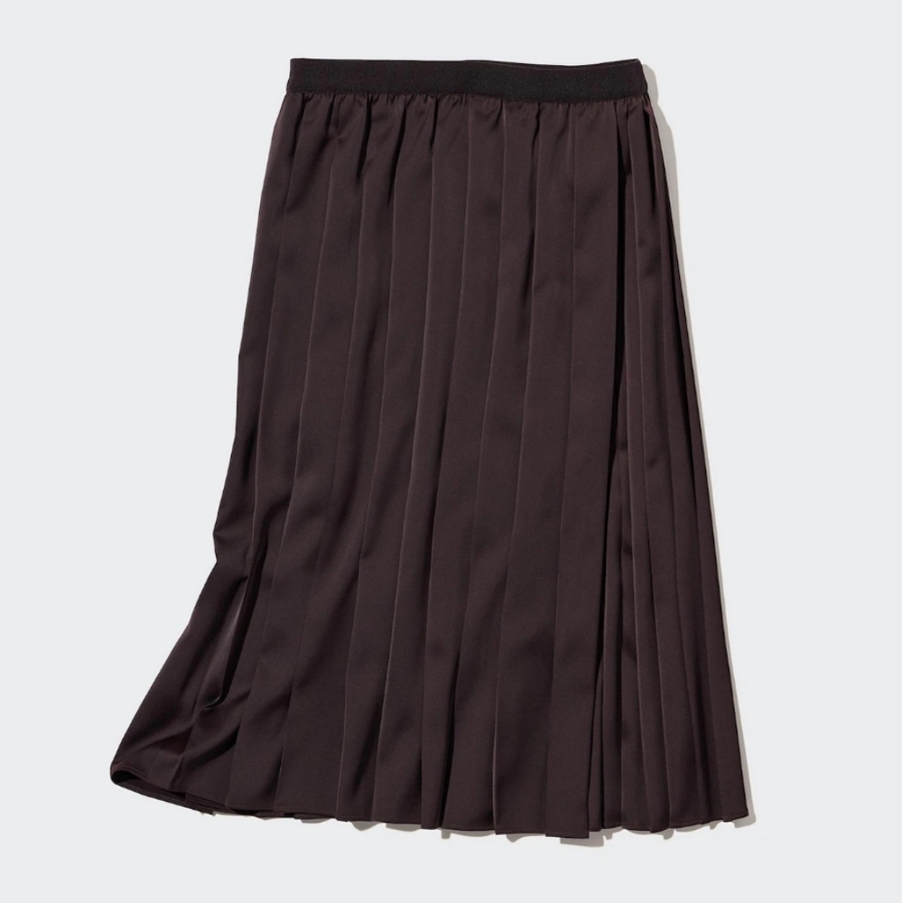 Uniqlo Women's Medium Satin Pleated Skirt (Wine)